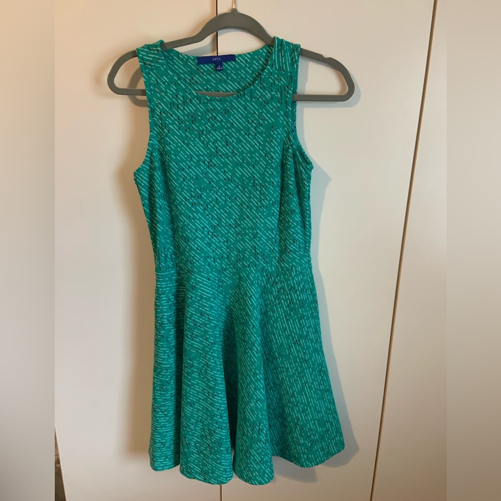 Apt 9 dress